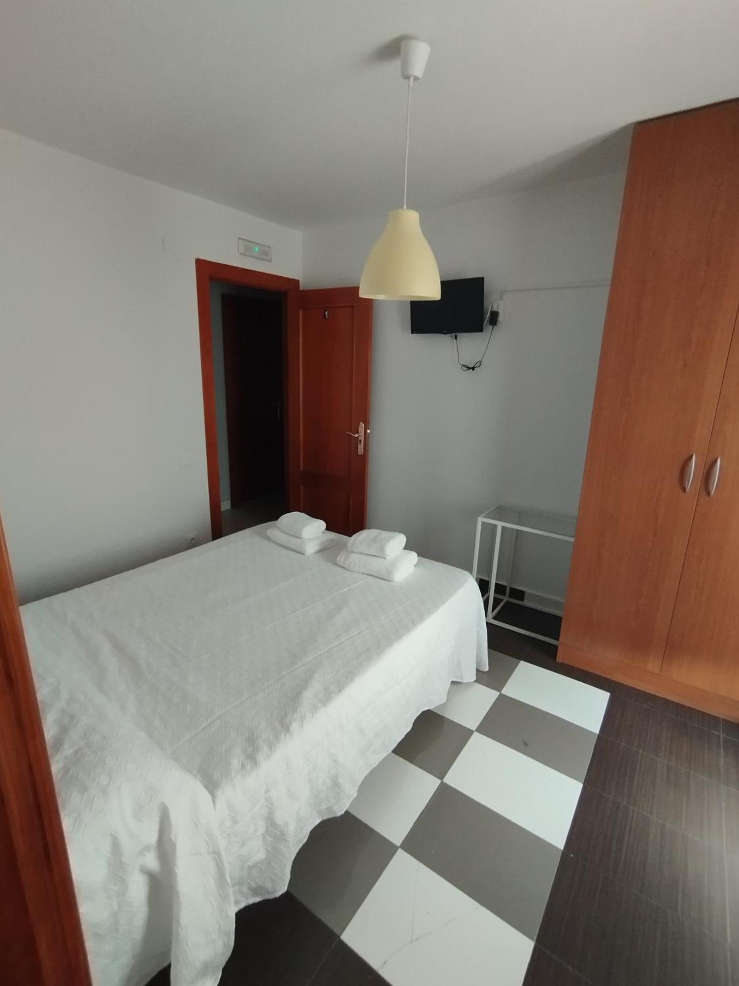 Hostal Bordillas Pomaluengo Exteriér fotografie